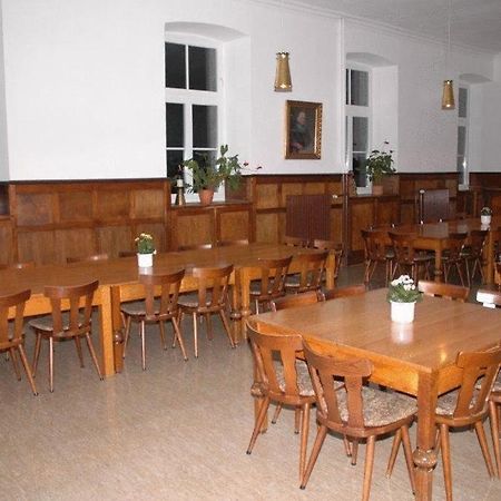 Nikolauskloster Jüchen Eksteriør billede